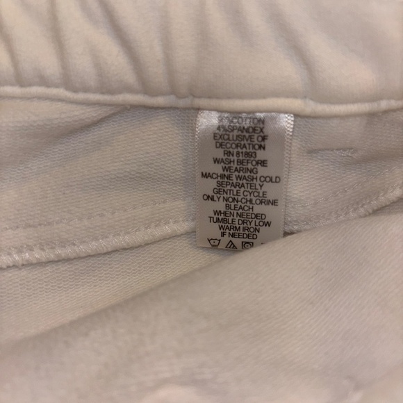 Denim & co size 10 white crop pants excellent condition - Picture 7 of 7